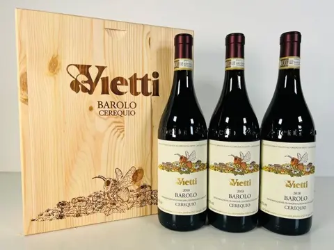 2018 Vietti Cerequio - Barolo DOCG - 3 Flessen (0.75 liter)