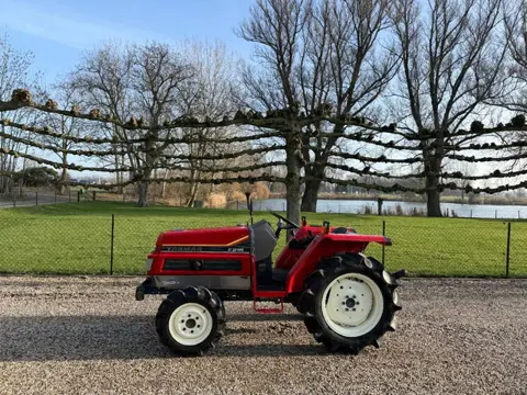 Yanmar F215 D Minitractor / Mini tractor