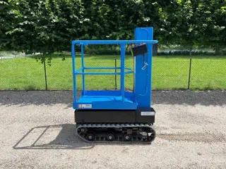 Aichi RMU04 Rups hoogwerker / rupshoogwerker