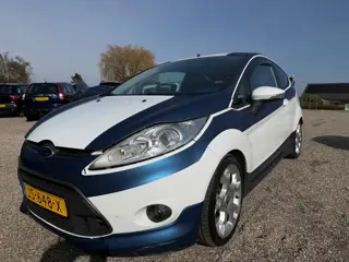 Ford Fiesta 1.6 Ghia Rally Uitvoering Leer Airco Nette Auto