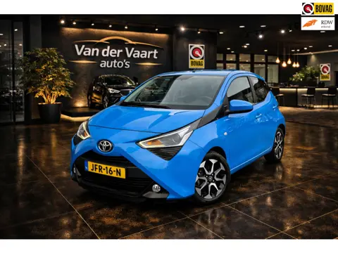 Toyota Aygo 1.0 VVT-i x-joy LMV AIRCO AUTOMAAT