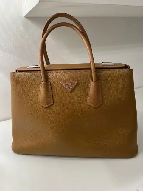 Prada - Handtas