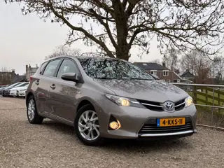 Toyota Auris 1.8 Hybrid Executive | Navi + Camera + Cruise + Clima Nu € 9.975,-!!!
