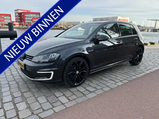 Volkswagen Golf 1.4 TSI GTE panorama dak airco/ecc leder