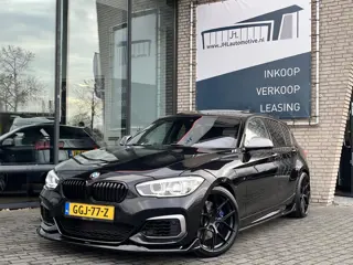 BMW 1-serie M140I XDrive High Exe.*AKRA*KW*MAXTON*440PK*PANO*