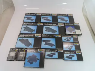 Faller H0 - 1811/1812/1815/1820/1821/1822/1850/161823 - Landschap - Verschillende Play Car Systeem wegdelen, 14 delig.