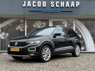 Volkswagen T-Roc 1.5 TSI Sport Automaat / Carplay / Navi / 18" LM / Adap. Cruise. / Parkeersensoren 