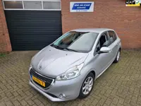 Peugeot 208 1.2 VTi 2012 - Parkeersensoren / Cruise control
