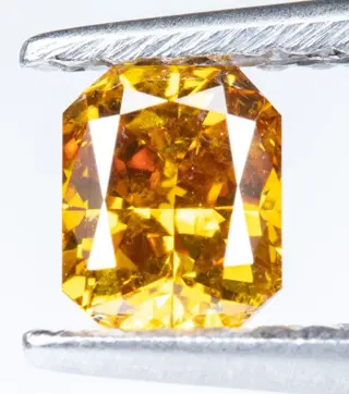 Diamant - 0.43 ct - Natural Fancy Vivid Yellowish Orange -