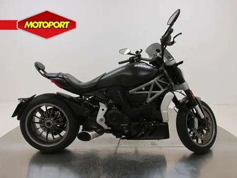 Ducati X DIAVEL (bj 2016)