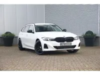 BMW 3 Serie Touring 320e Executive Sport NAP|Sportst|Leder|Carplay|Curved|LCI