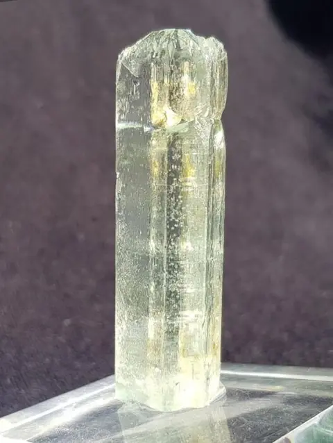 Heliodor - Paraiba, Brazilië - 95 ct - 50×16×12 mm - 19 g