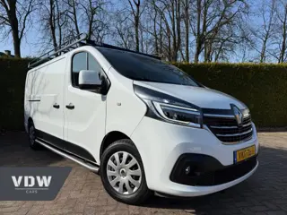 RENAULT TRAFIC L2H1 2.0 dCi 120PK / Navi / Airco / Trekhaak