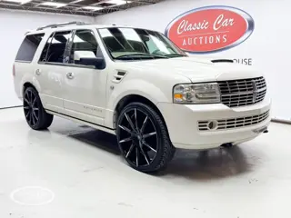 LINCOLN NAVIGATOR V8  - ONLINE AUCTION