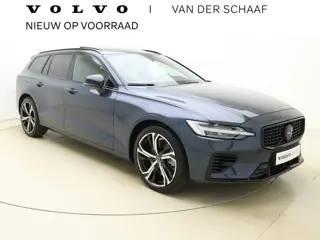 Volvo V60 T8 455pk AWD Ultra Perf. Ed. Dark / Panorama dak / Sport stoelen / Head up display / Harma