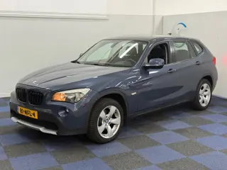 BMW X1 SDrive18i Executive / KETTING VERVANGEN / RIJDT SCHAKELT GOED / NAVII