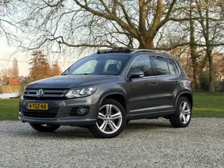 Volkswagen Tiguan 1.4 TSI 160PK R-Line,Carplay,Pano,Navi,Trekhaak
