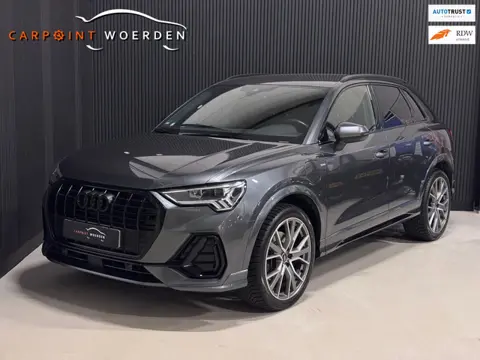 Audi Q3 45 TFSI e 3X S-LINE | LED | TREKHAAK | HYBRIDE