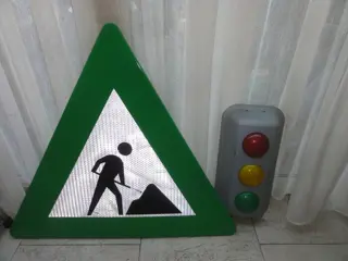 Decoratief object - verkeerslichten verkeersbord werk in