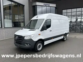 Mercedes-Benz Sprinter 317 CDI L2 H2 Automaat / 360 Camera / MBUX / Navigatie / Cruise control / Air