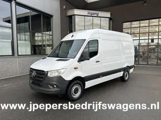 Mercedes-Benz Sprinter 317 CDI L2 H2 Automaat / 360 Camera / MBUX / Navigatie / Cruise control / Air