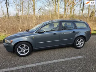 Volvo V50 2.4i