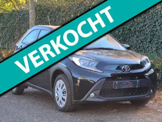 Toyota Aygo X Camera Cruise Zwart Automaat CarPlay 1e-eigenaar NAP NL Auto Fabrieksgarantie! 1.0 VVT