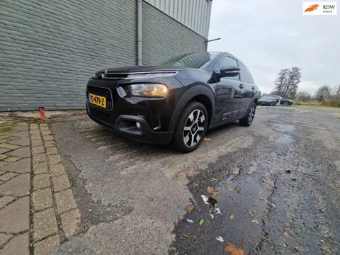 Citroen C4 Cactus 1.2 PureTech Shine /Lage km stand/Panoramadak/Full map Nav etc