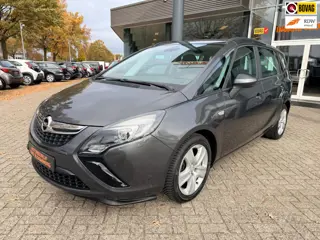 Opel Zafira Tourer 1.4 Edition, Clima , Stoel en stuur verwarming, cruise control,etc
