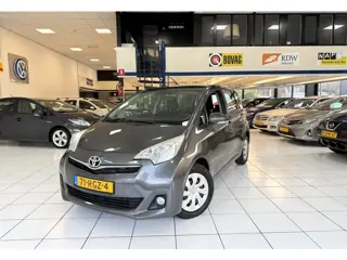 Toyota Verso-S 1.3 VVT-i Aspiration (bj 2011, automaat)