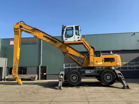 Liebherr A 934 C HD (bj 2012)