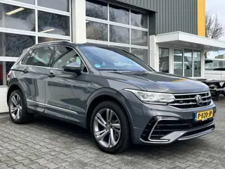 Volkswagen Tiguan 1.4 TSI eHybrid R-Line 245pk Airco Adaptieve cruise controle R-pakket Digitaal dis