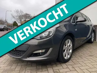 Opel Astra Sports Tourer 1.4 Turbo Business +/Navi/Climate-c/Cruise-c/Goed-onderhouden/Pdc/Trekhaak