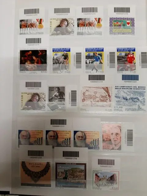 Italiaanse Republiek 2009 - 17 stamps barcode