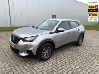 Peugeot 2008 1.2 PureTech Active , Navigatie, Parkeersensoren