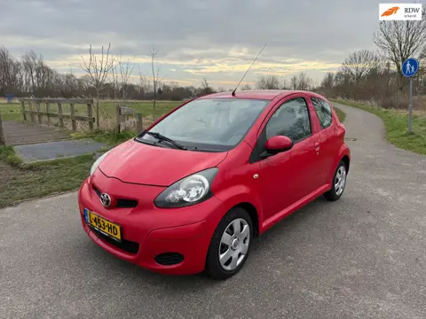 Toyota Aygo 1.0-12V Comfort Navigator Airco Elektrische Ramen APK tot 13-02-2027