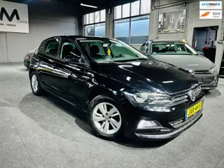 Volkswagen POLO ACHTERUITRIJCAMERA - NAVI - CARPLAY - CAR-PPAS - GOED ONDERHOUDEN