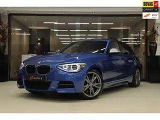 BMW 1-serie M135i xDrive High Executive M PANO/CARPLAY/LEER/H&K/BOMVOL