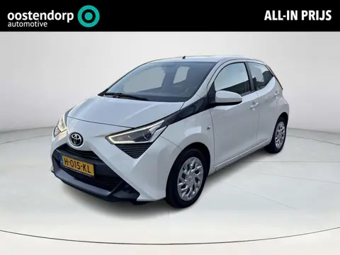 Toyota Aygo 1.0 VVT-i x-play **APPLE CARPLAY/ AIRCO/ BEGRENZER/ PERKEERCAMERA**