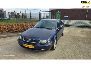 Volvo S40 2.0 Europa AUTOMAAT XENON LEDER PDC NAP!