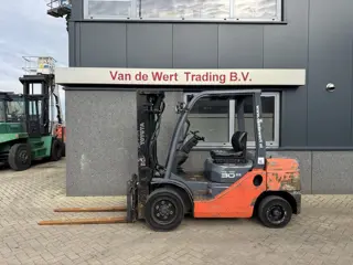 Toyota 02-8FDF30 Triplo 430 Freelift / Sideshift Diesel 2009