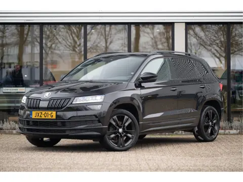 Škoda Karoq 1.5 TSI ACT Sportline Business | ACC | Navi | Apple CarPlay | CANTON Audio | Camera