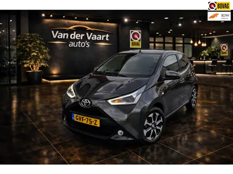 Toyota Aygo 1.0 VVT-i x-clusiv LMV CLIMA AUTOMAAT