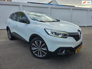 Renault KADJAR 1.2 TCe Bose* Automaat* Keyless* Pano* Vol opties!