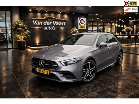 Mercedes-Benz A-klasse 250 e Star Edition AMG Line Plus NIGHT PAKKET PANO HEADUP 360CAMERA