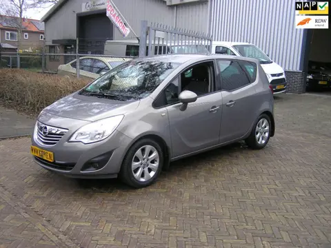 Opel Meriva 1.4 Turbo Cosmo 171 d km nap 1e eigenaar airco APK