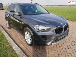 BMW X1 SDrive16d Executive FULL OPTIONS ** 10999 NETTO **