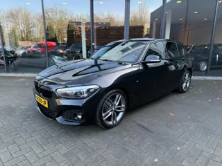 BMW 1-SERIE 118i M-Sport,Leer,LED,Camera,Stoelverw,Clima,NaviPro,Carplay,Cruise