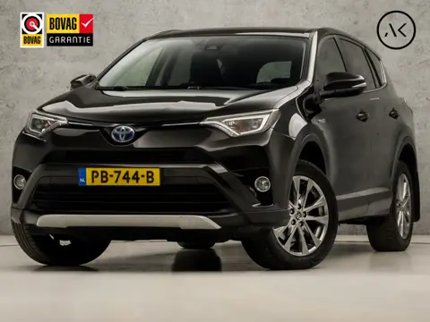 Toyota RAV4 2.5 Hybrid Sport 197Pk Automaat (NAVIGATIE, CAMERA, TREKHAAK, STOELVERWARMING, SPORTSTOE