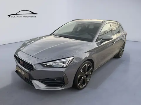 CUPRA Leon Sportstourer 1.4 e-Hybrid VZ 245PK / Camera / Kuipstoelen / Keyless / Stoel + Stuurverwar